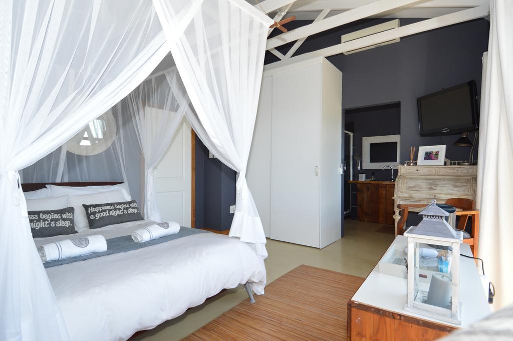 Khanyakude Self-Catering Accommodation 德班 客房 照片